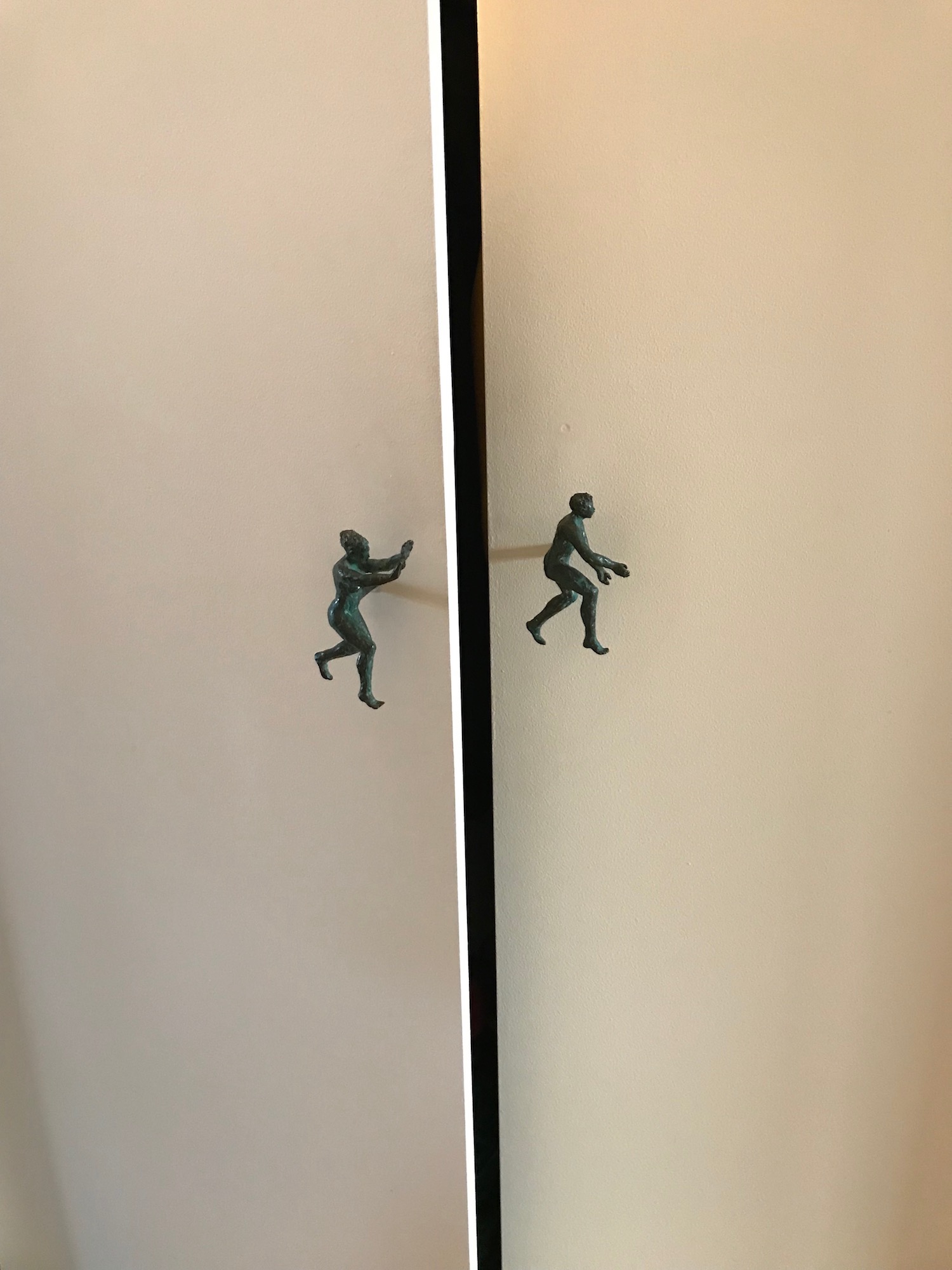 boutons de placard eve et adam.jpg
